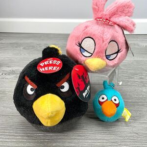 2010 Angry Bird Plush Lot Black Bomb Pink Stella and Mini Blue Bird Clip NEW